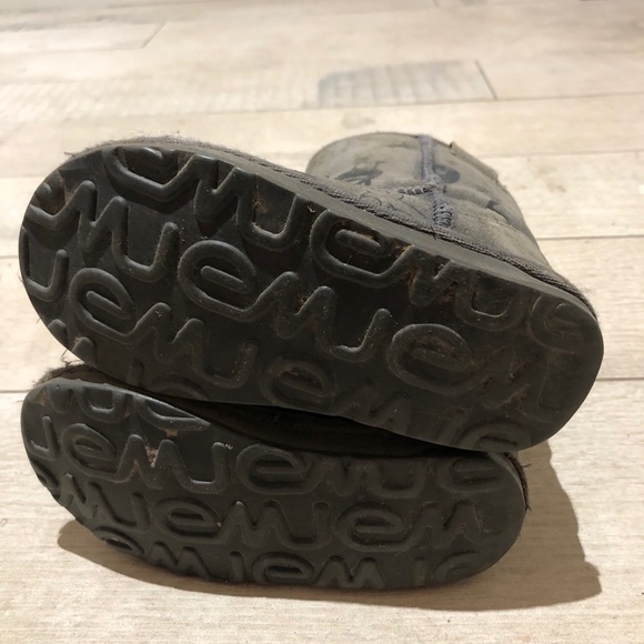 Emu kids size 9 sheepskin boot - Picture 3 of 3